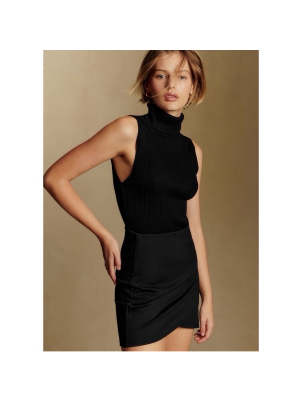 NWOT Sézane Calvi Skirt, Black, Small - Picture 2 of 13